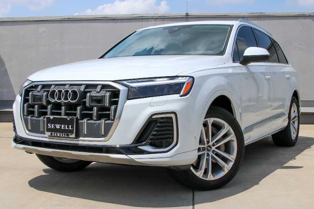 2025 Audi Q7 Vehicle Photo in SUGAR LAND, TX 77478