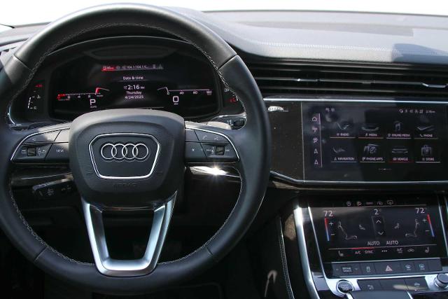 2025 Audi Q7 Vehicle Photo in SUGAR LAND, TX 77478