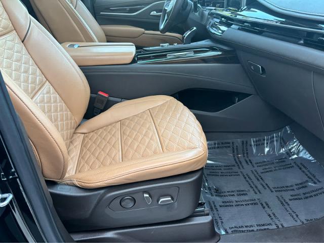 2023 Cadillac Escalade ESV Vehicle Photo in Grapevine, TX 76051