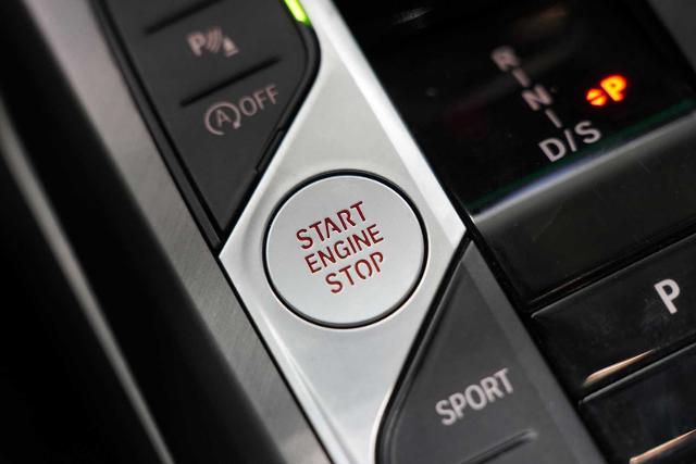 2025 BMW 330i xDrive Vehicle Photo in GRAPEVINE, TX 76051