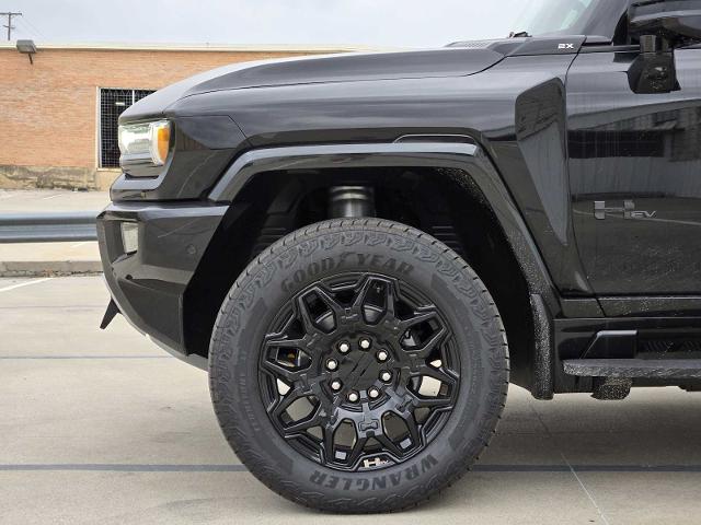 2025 GMC HUMMER EV Pickup Vehicle Photo in DALLAS, TX 75209-3016